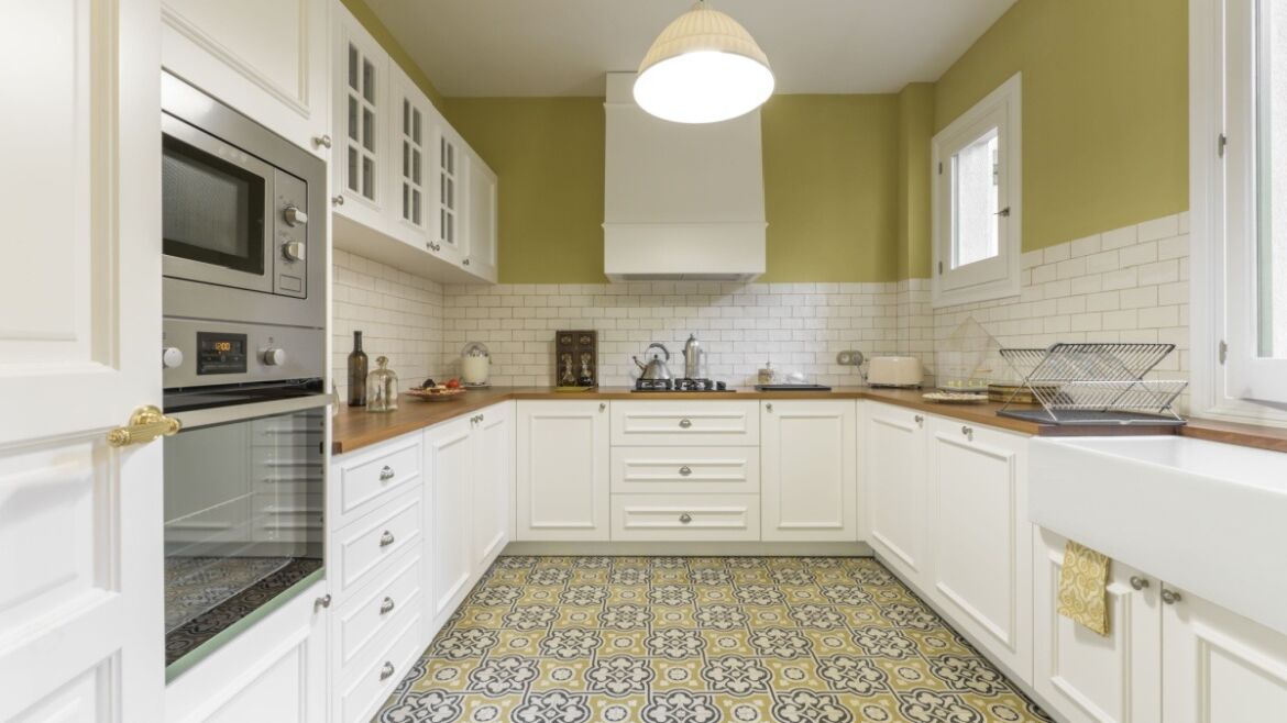 How Do You Choose Kitchen Tiles? Durability, Style & More