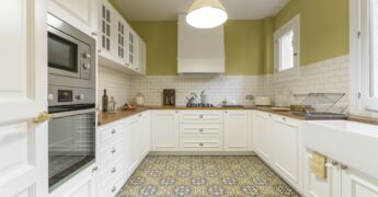 How Do You Choose Kitchen Tiles? Durability, Style & More